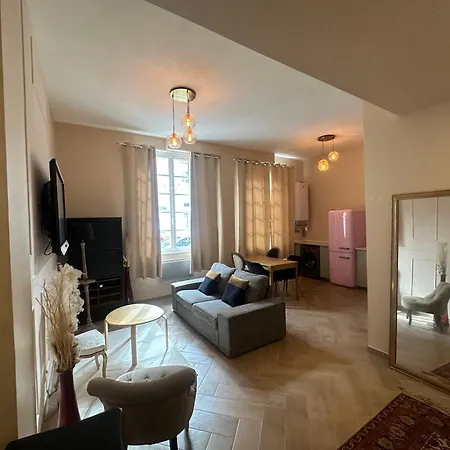 Haussmanniens Διαμέρισμα *